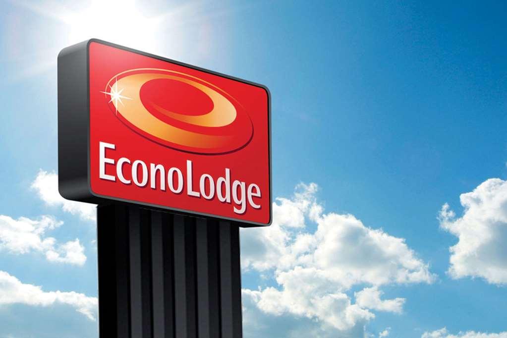 Econo Lodge Portage Eksteriør billede